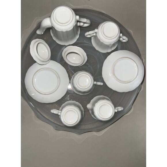 Vtg Dollhouse Miniature White Tea Set 10 Pcs Porcelain Kosta Boda Art Glass Dish - Picture 10 of 16